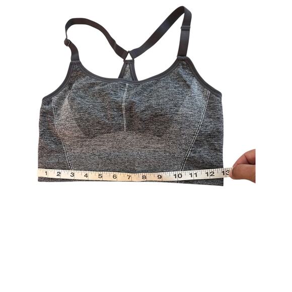 All in Motion Sports Bra Womens Size Medium Adjustable Straps Light & Dark Gray - Picture 3 of 4